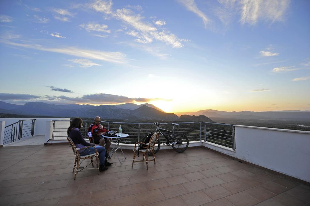 Hotel Il Querceto Dorgali Buitenkant foto
